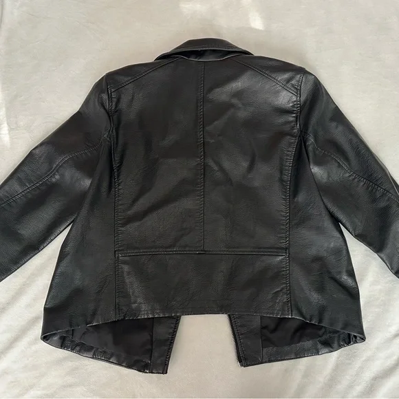 H&M Sleek Black Leather Jacket - Picture 3 of 4